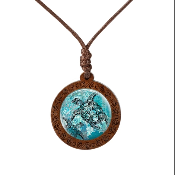 Turtle pendant necklace - Picture 2 of 4